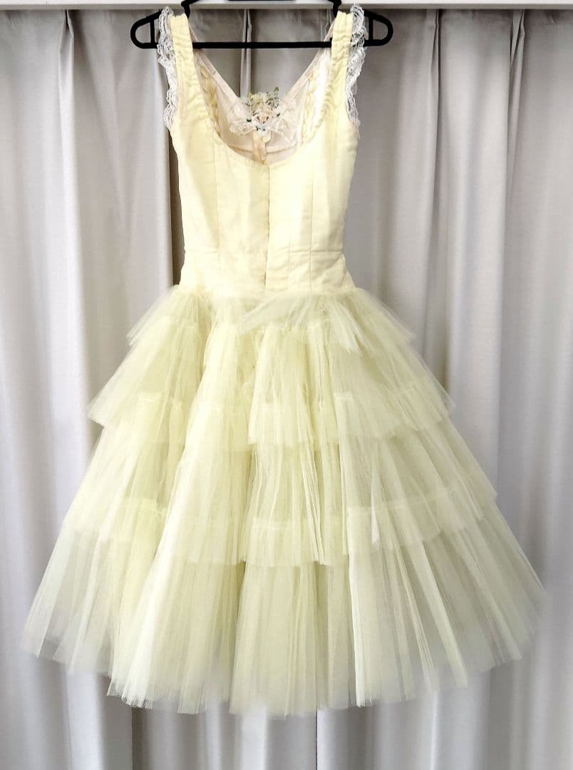 アダルト ロマンチックチュチュ 2着　訳あり　サテンとオーガンジー　 帽子付