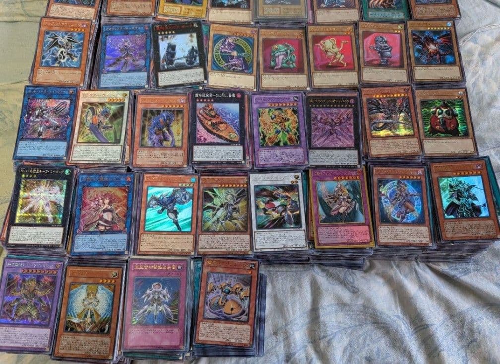 【一品限り】早い者勝ち　遊戯王　カード　引退品　約２０キロ　まとめ売り