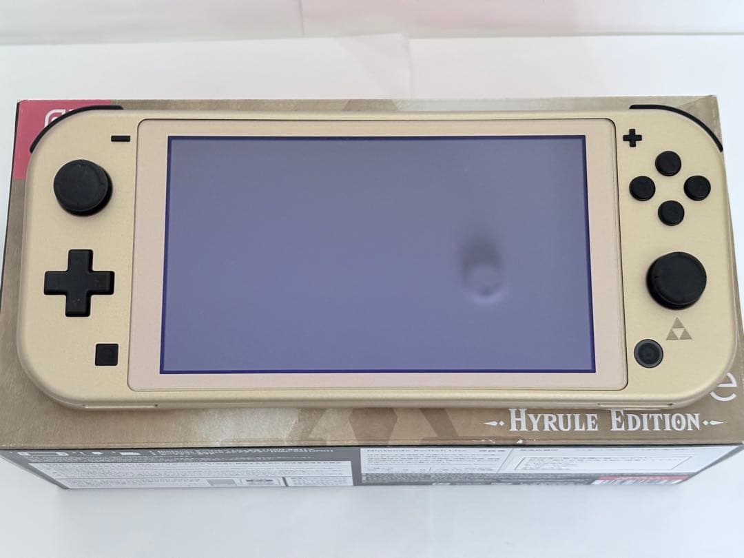 ★Nintendo Switch Lite★ハイラルエディション★送料無料★