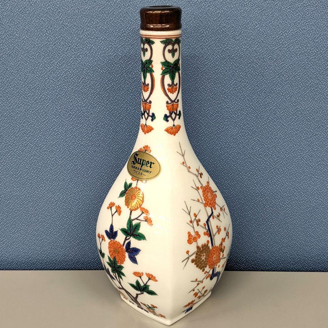 スーパーニッカ　有田焼　陶器ボトル　600ml 43%　古酒未開栓　箱なし