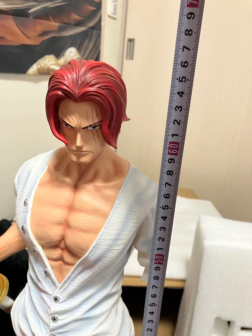 ワンピースアニメフィギュア四皇赤髪のシャンクス 66cm大型　海外品