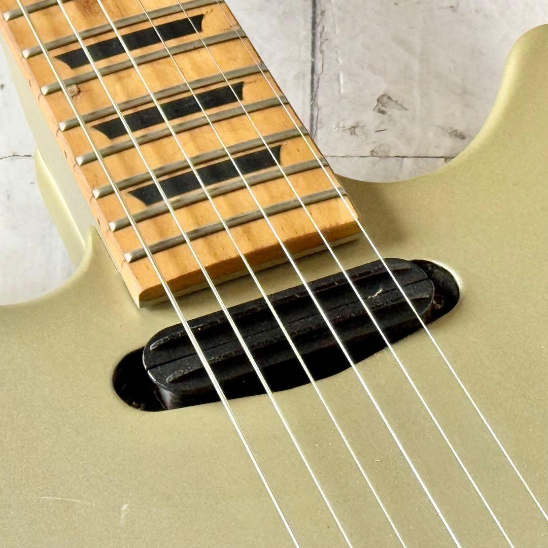 Barclay GLAY TAKUROモデル