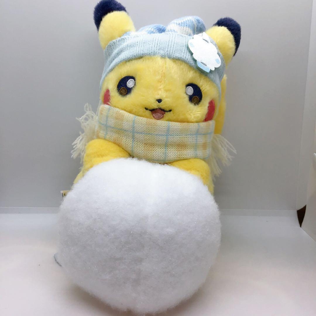 ぽ*ち様 【タグ付き】ポケモンセンター商品 ぬいぐるみ ピカチュウとゆきあそび