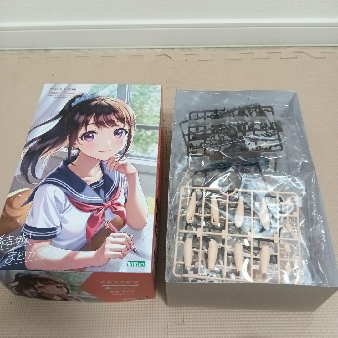 コトブキヤ　創彩少女庭園　結城まどか（夏服・冬服）セット