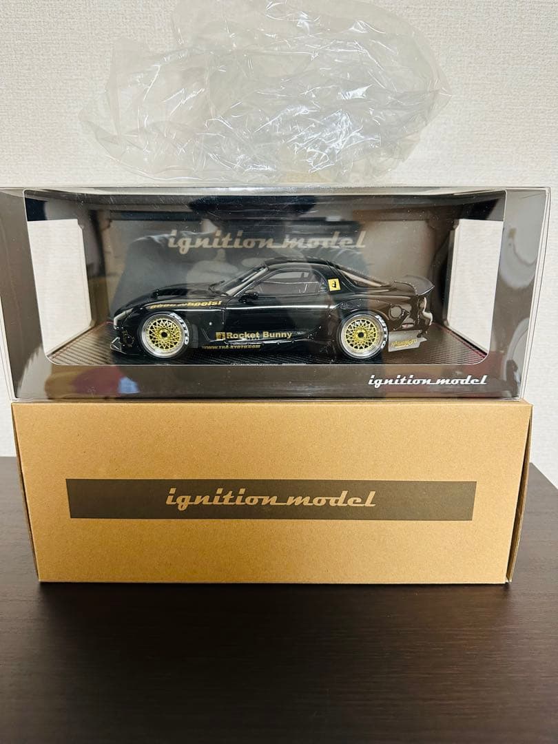 FD3S ロケバニ RX-7 イグニッションモデル 1/18