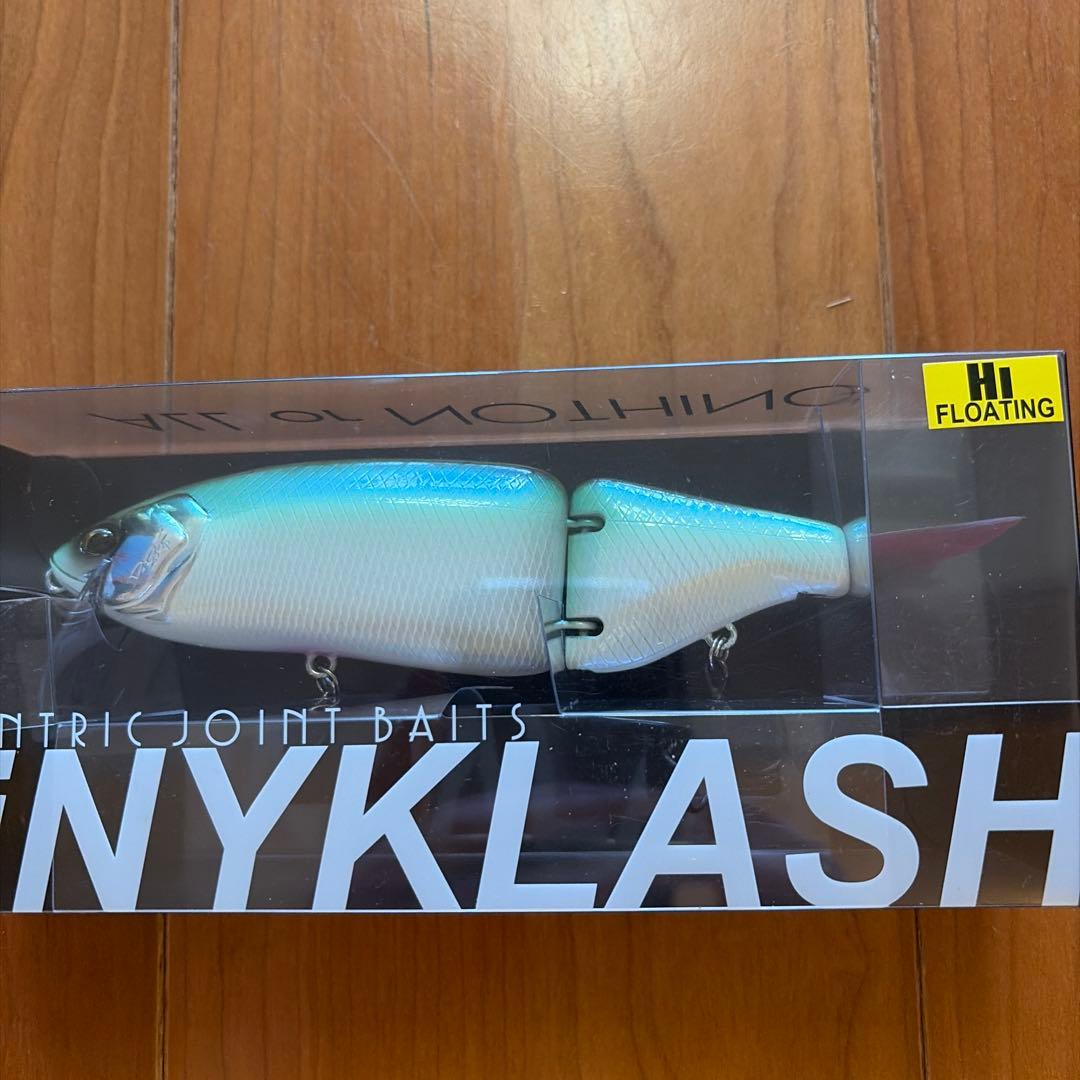 TiNY KLASH Hi フローティングルアー