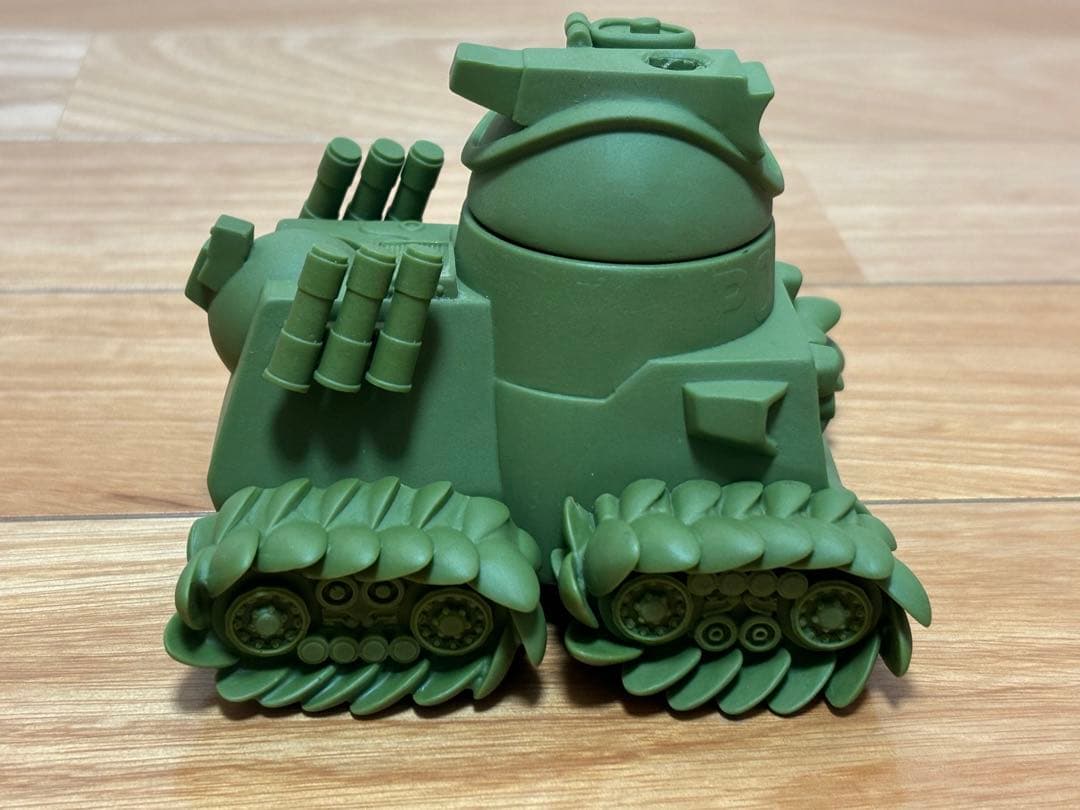 wave 1/24 タンクポリス ボナパルト ドミニオン ソフビ製 訳あり