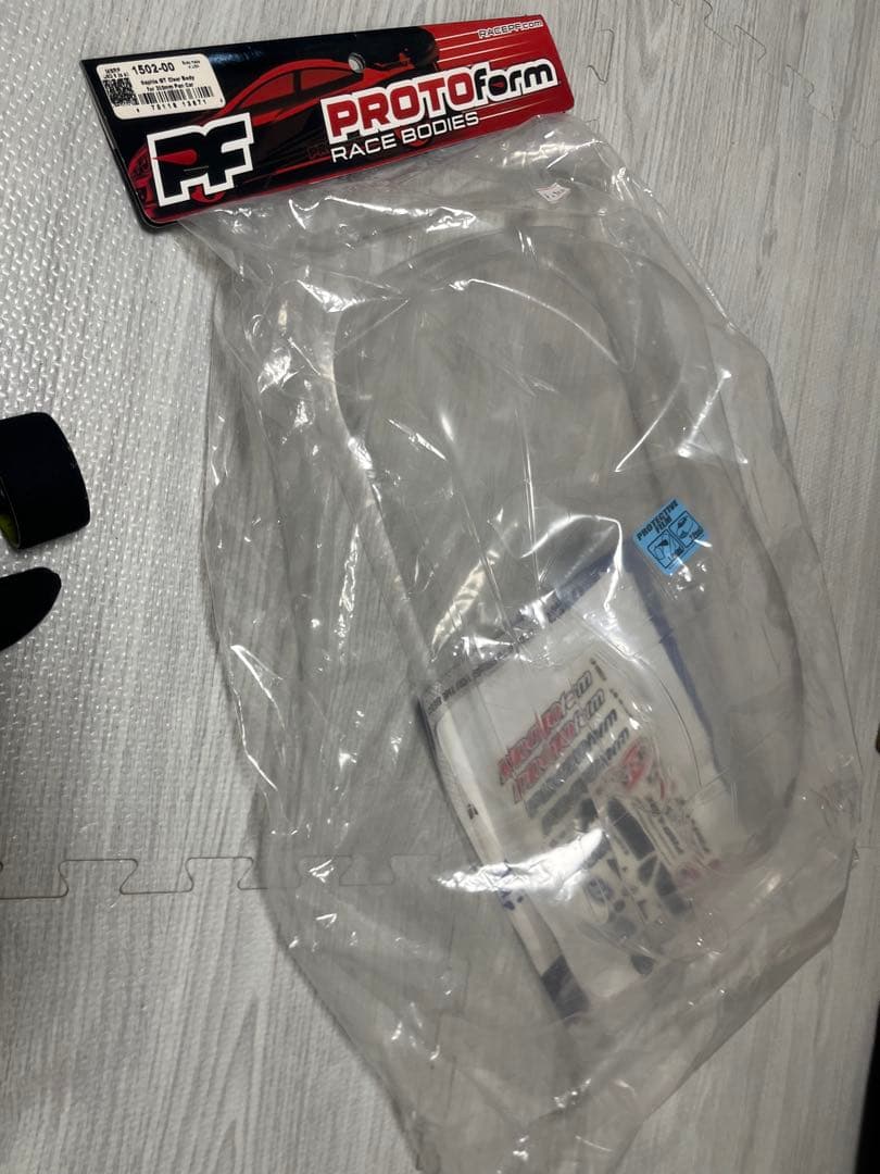 ASSOCIATED 10R5.1 ワールドGT PROTOFORM新品ボディ付