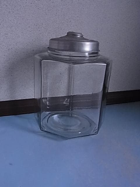 和ガラス　八角ガラス瓶　カルケット　地球瓶　飴瓶　駄菓子屋　菓子瓶　昭和レトロ