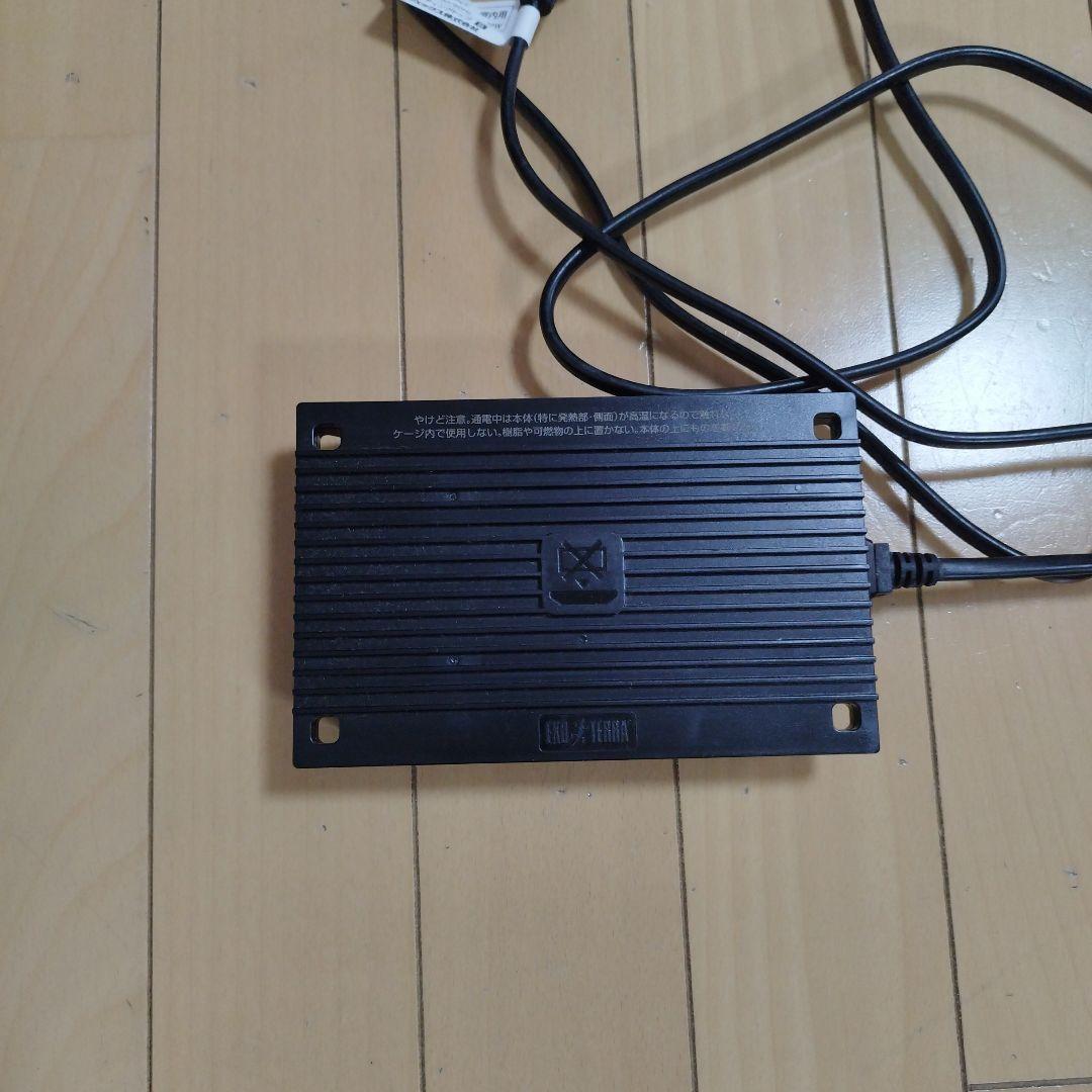 未使用　ビバリア　ＬＣＤペットサーモ 温度照明を管理　 ※保温器具おまけつき！