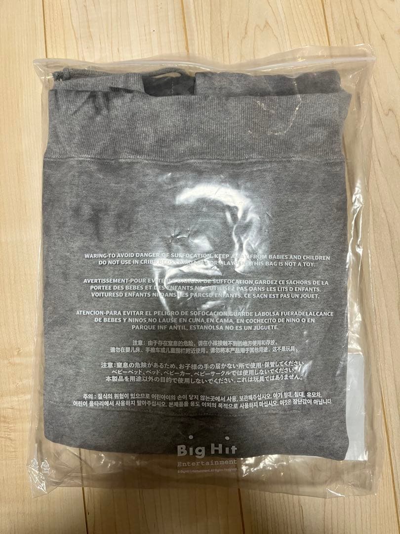 アイドル BTS ON HOODIE 01 XL