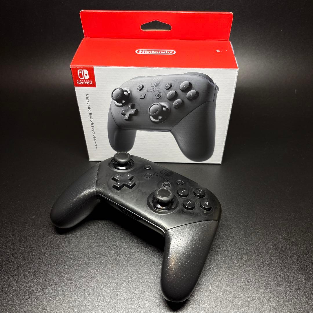 Nintendo Switch 本体一式＋プロコン＋JoyConハンドル＋ケース