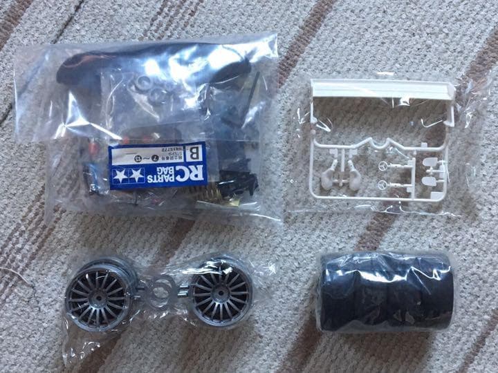 絶版 タミヤ RC 1/10 メルセデス CLK DTM 完成ボディ&ベアリング