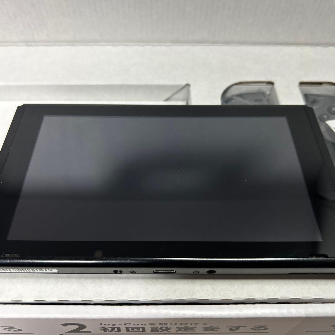 バッテリー強化版　付属品完備　Switch