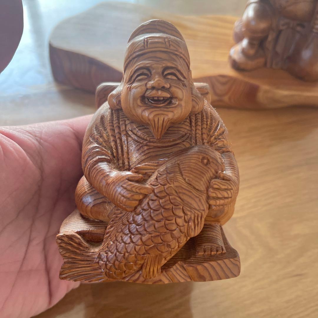 屋久杉木彫り
