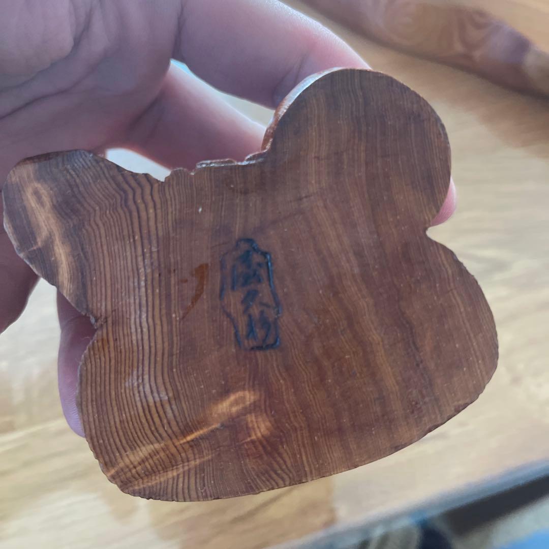 屋久杉木彫り