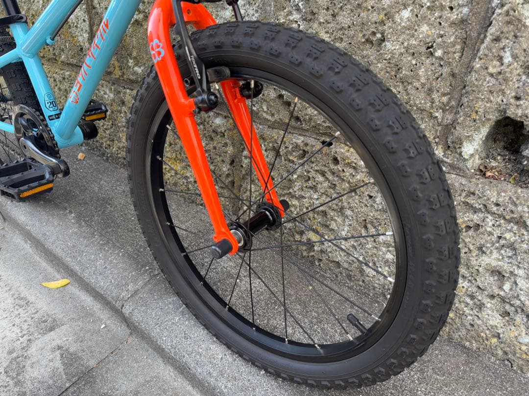ヨツバサイクル20インチ　キッズ自転車MTB(基本引取希望)