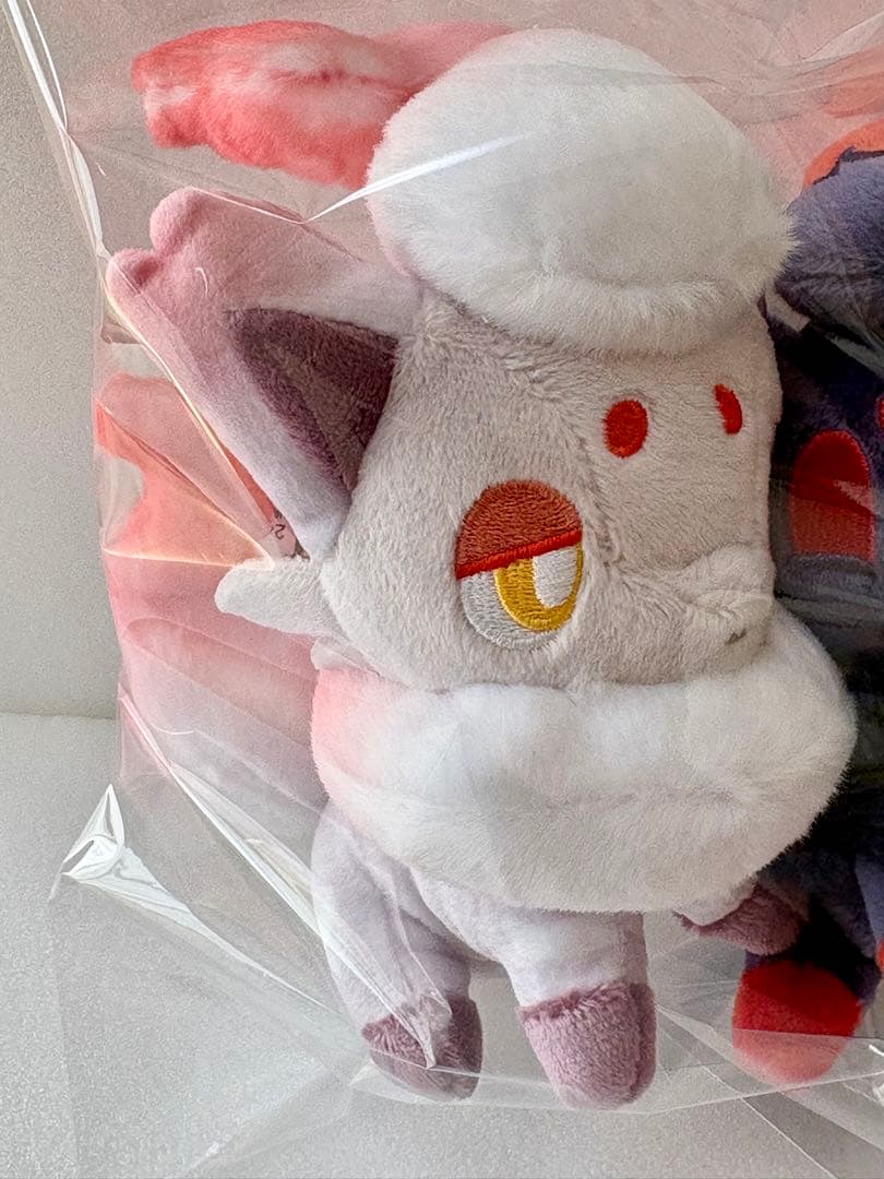 にたものどうし ぬいぐるみ　マスコット ヒスイゾロア ゾロア　ポケモンセンター