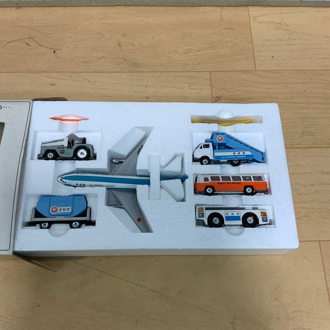 ゴ*太様 【レア・美品】　トミー　トミカのまち（トミカ空港セット）