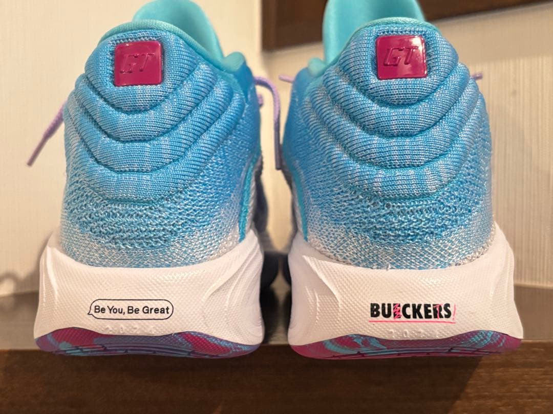 シューズ(男性用) Nike Zoom GT Hustle 3 \"Paige Bueckers\"
