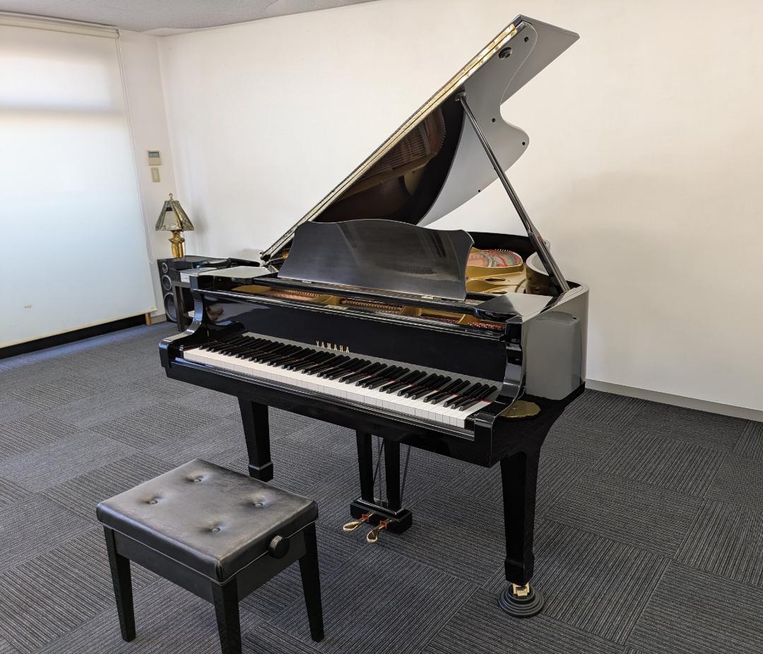 YAMAHA グランドピアノ G3E 【186万番台】
