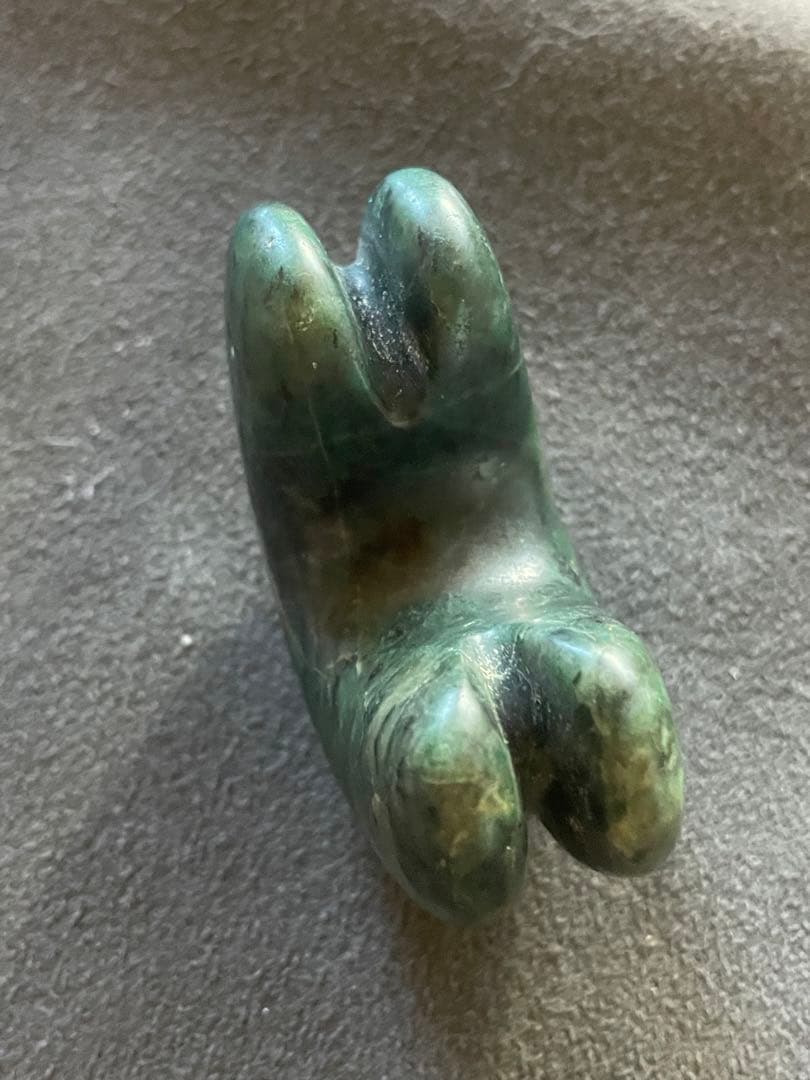 古墳時代前期　合わせ勾玉　翡翠　飛騨翡翠　碧玉　出土品。