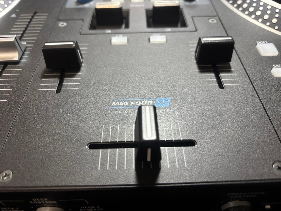 RANE ONE Serato/djayPro用コントローラ
