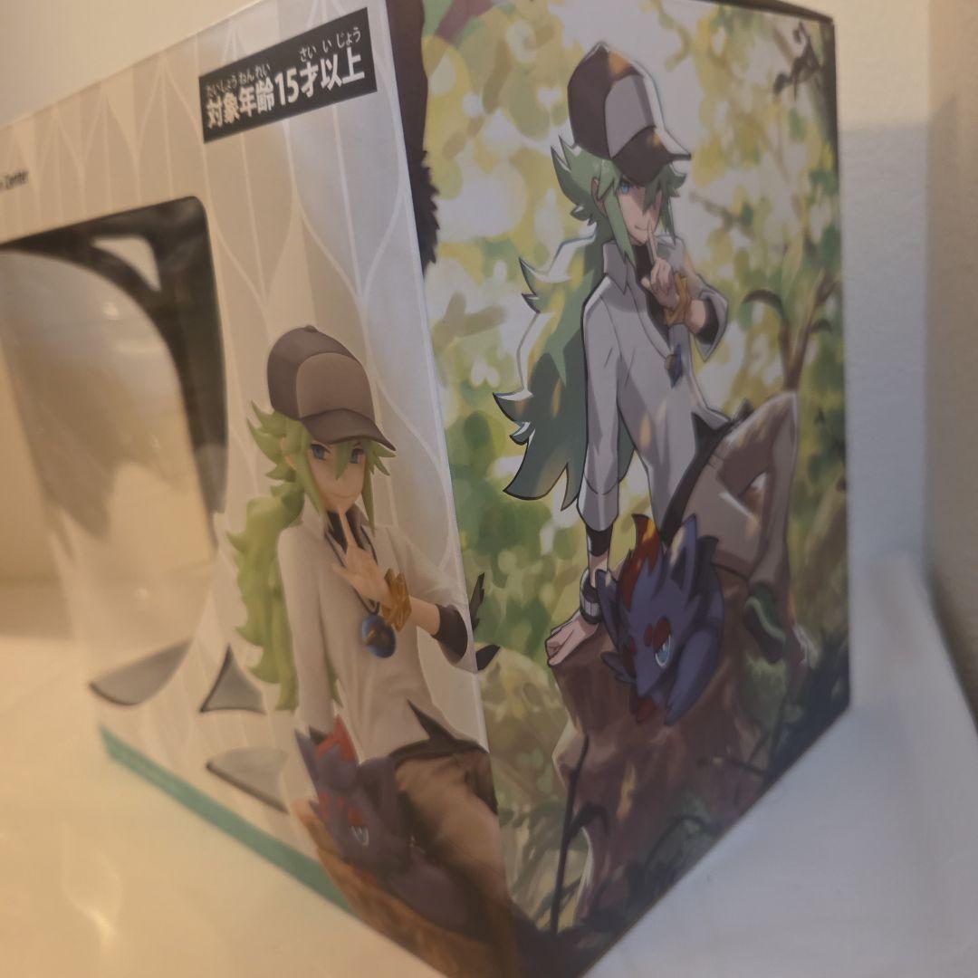 ポケモン　ポケモンセンター N & ゾロア フィギュア