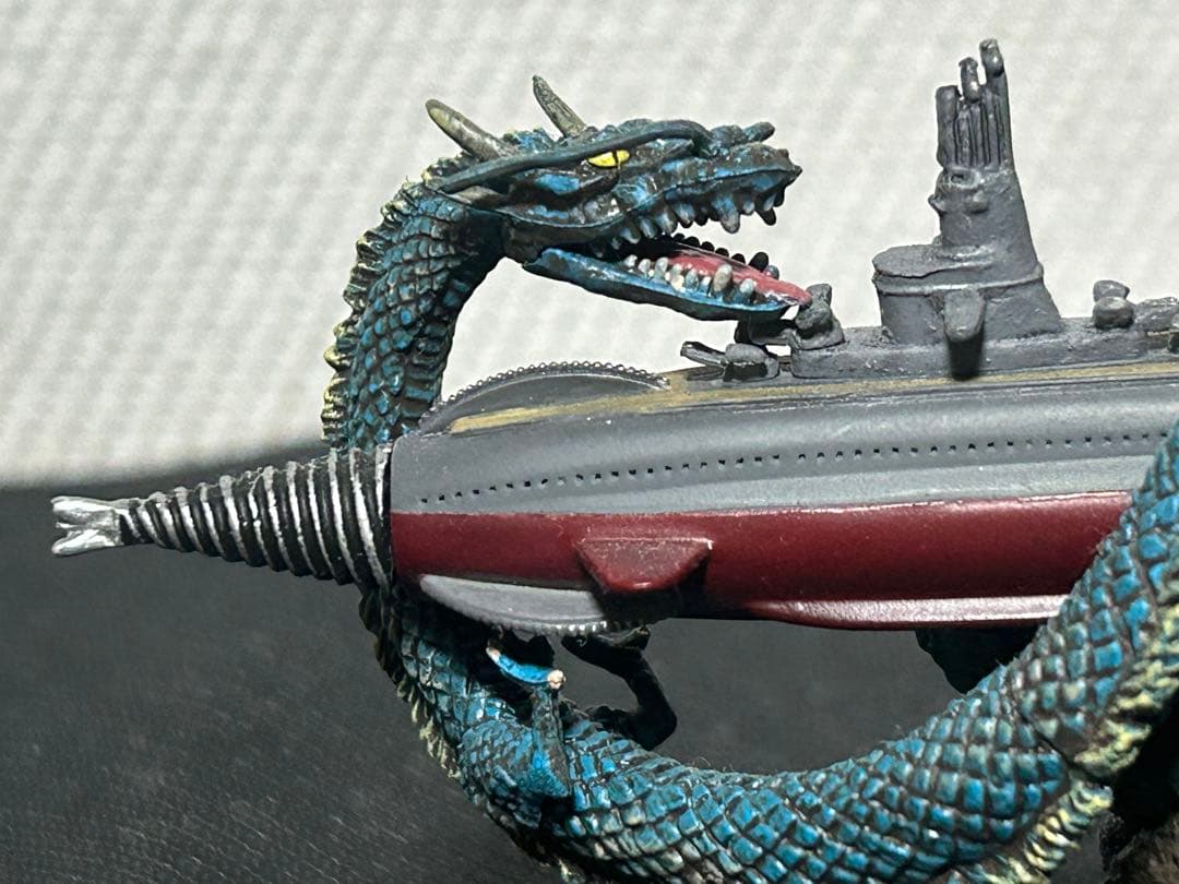 特撮大百科　ラッキーフィギュア海底軍艦　マンダ　轟天号　セット