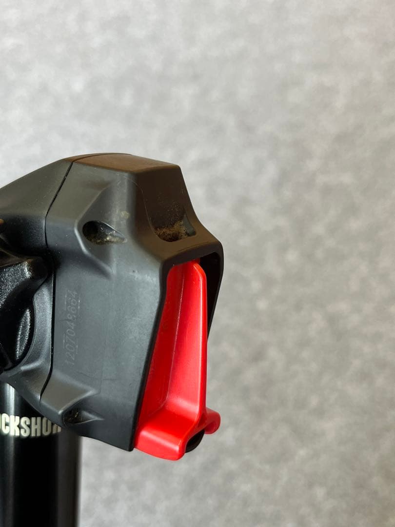 ROCKSHOX reverb 170mmトラベル
