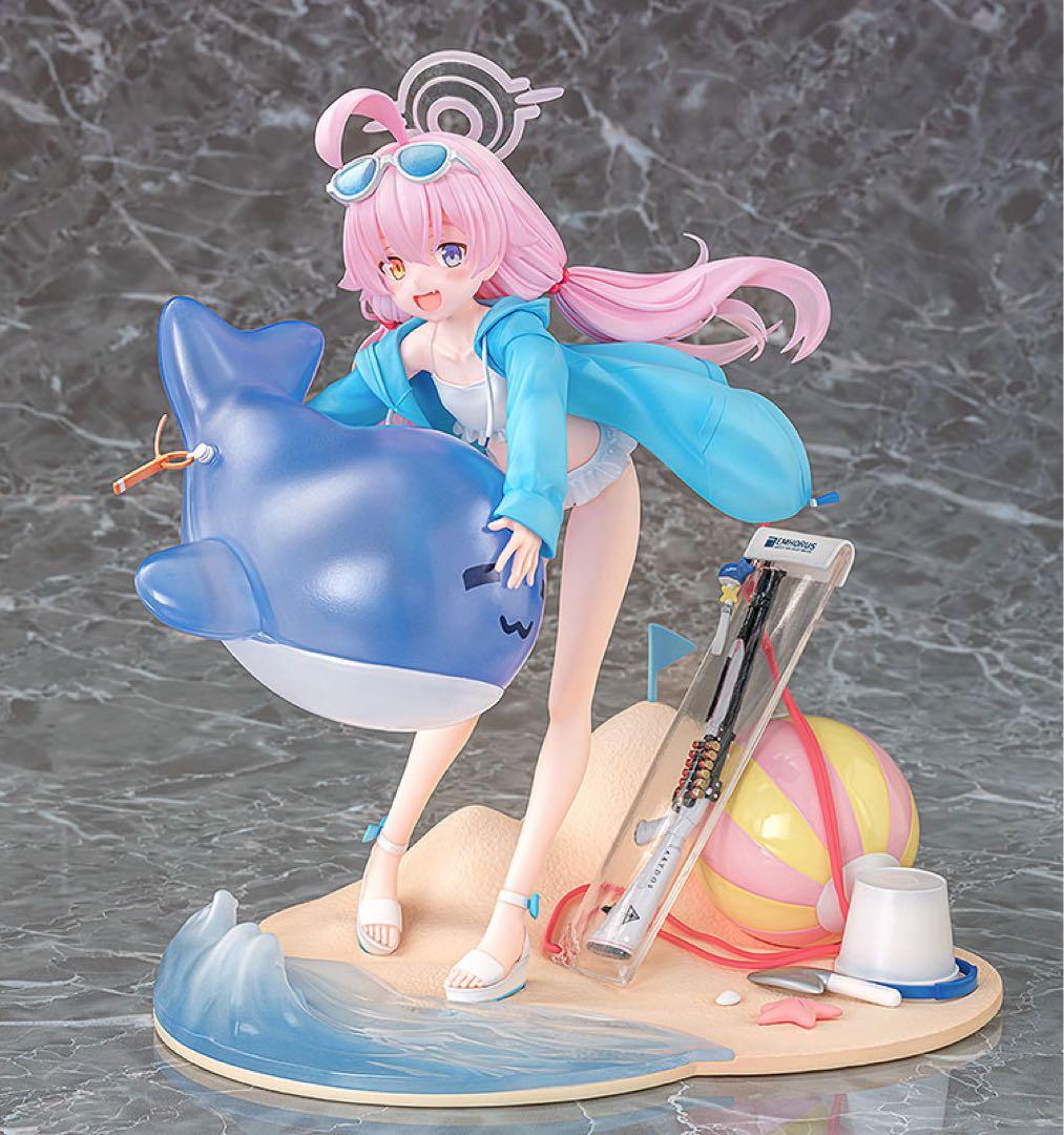 ブルーアーカイブ　ホシノ　水着　フィギュア