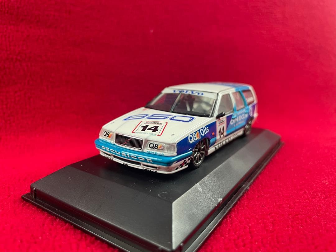 1/43　ボルボ850 ミニチャンプス　　オメガ　ミニカー　　ワゴン