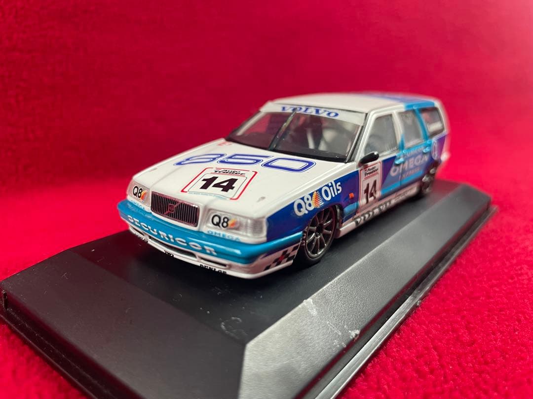 1/43　ボルボ850 ミニチャンプス　　オメガ　ミニカー　　ワゴン