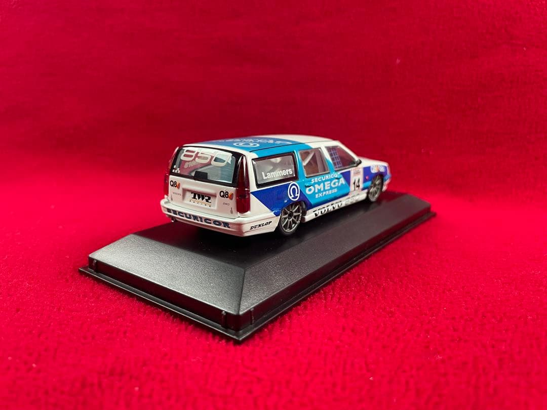 1/43　ボルボ850 ミニチャンプス　　オメガ　ミニカー　　ワゴン