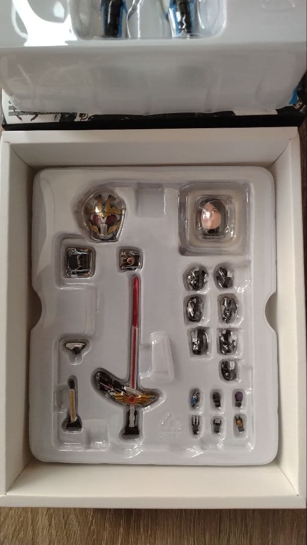 真骨彫製法 仮面ライダー ダークキバ　イクサ　フィギュア2体セット