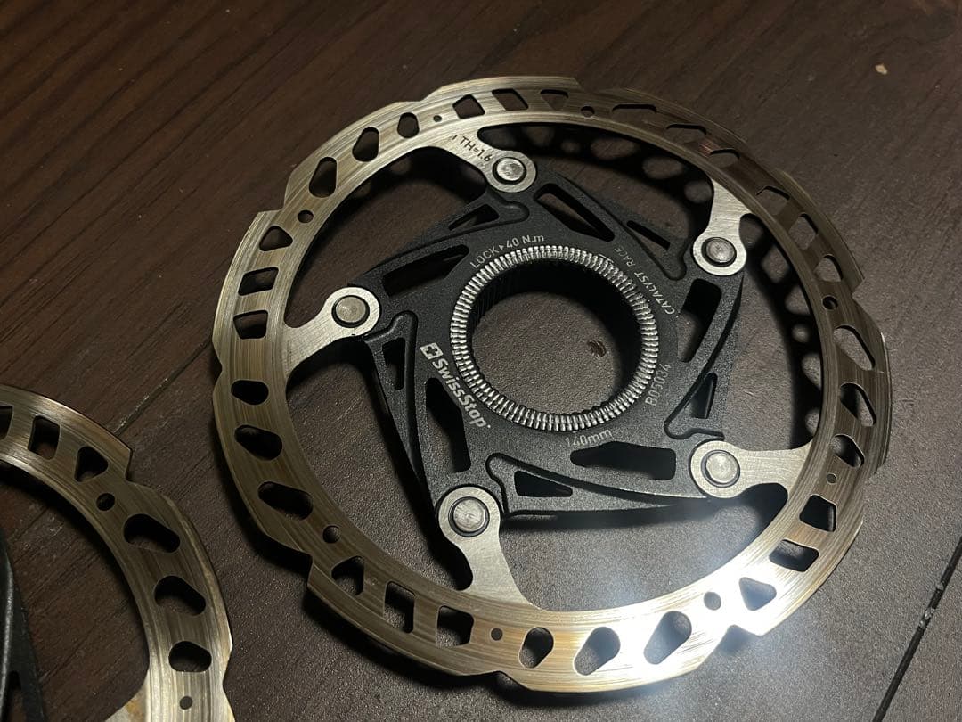 スイスストップ ディスクローターセンターロック 140mm x2