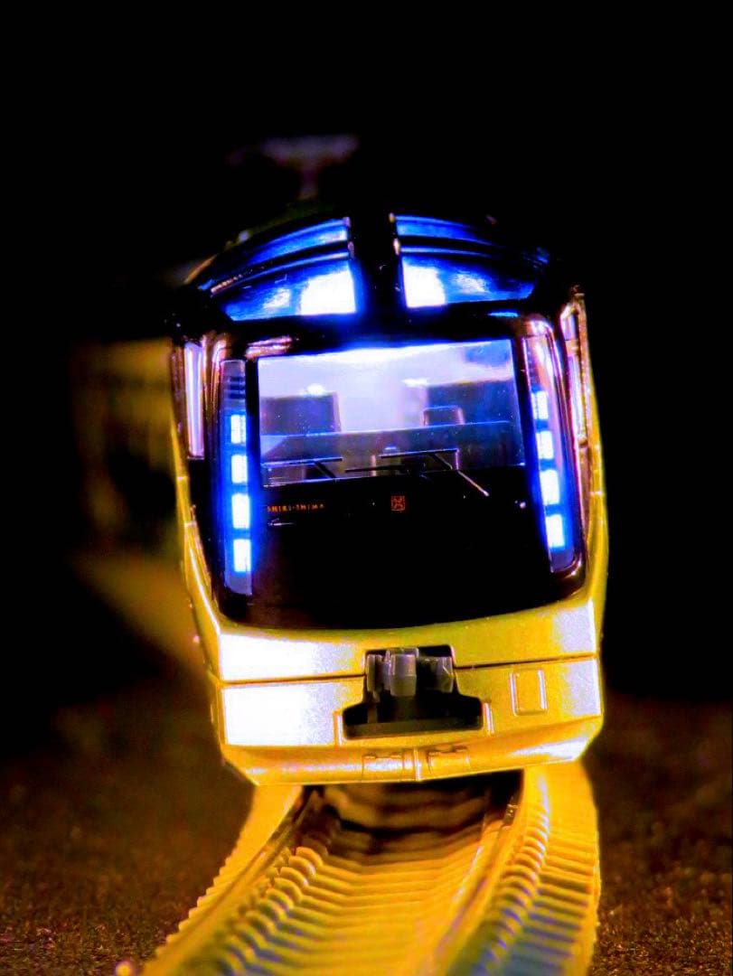 KATO E001形 ＜TRAIN SUITE 四季島＞ (特別企画品)【新品】