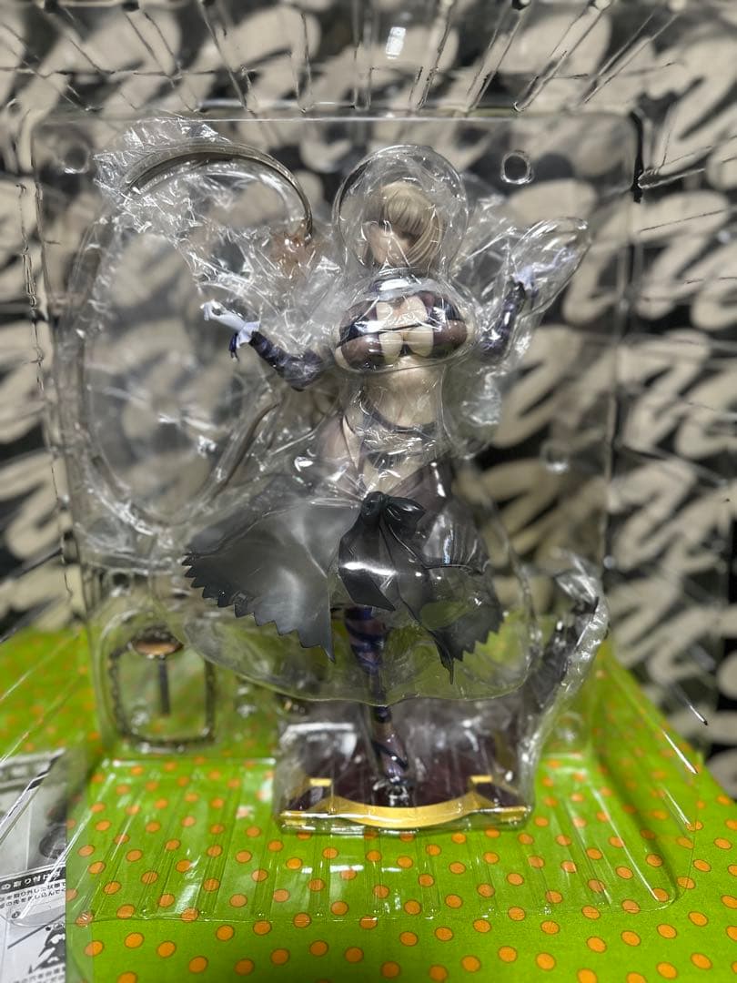 ボンバーガール　セピア 1/6スケール　不具合未対応