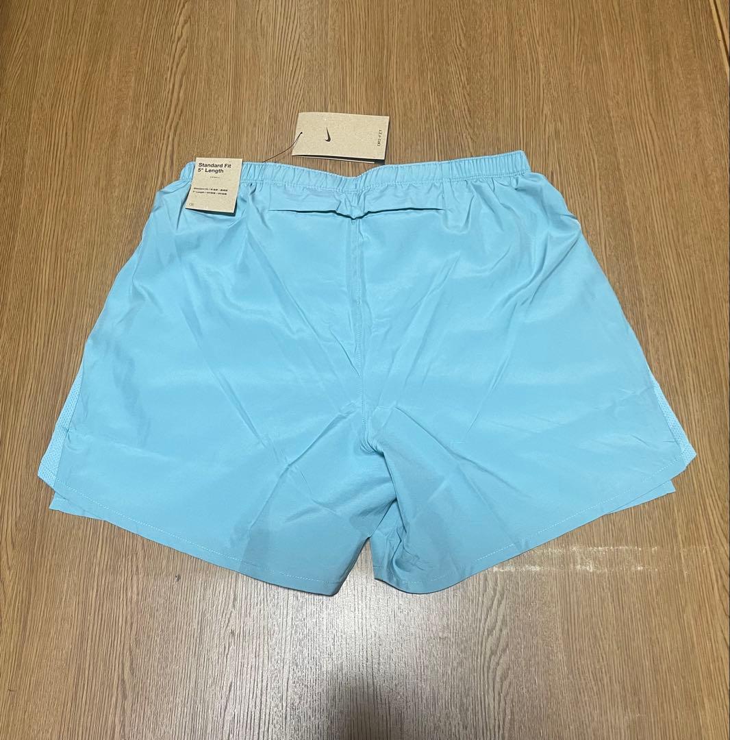 Nike ウィンドブレーカー & ショートパンツ セット