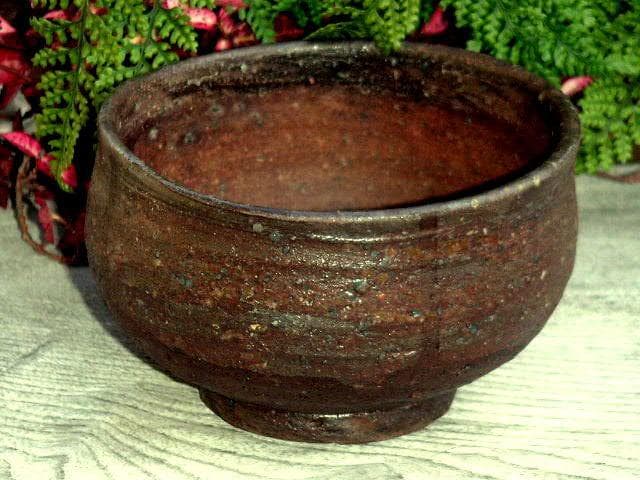 ♥大変に古い　信楽　茶碗　無銘　桐箱付き　骨董品