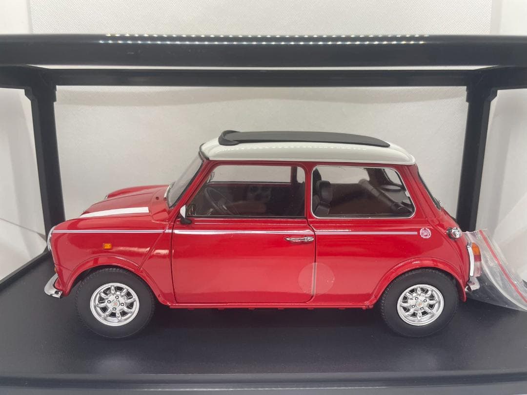 305-046 KK 1/12 ミニ クーパー Sunroof LHD レッド