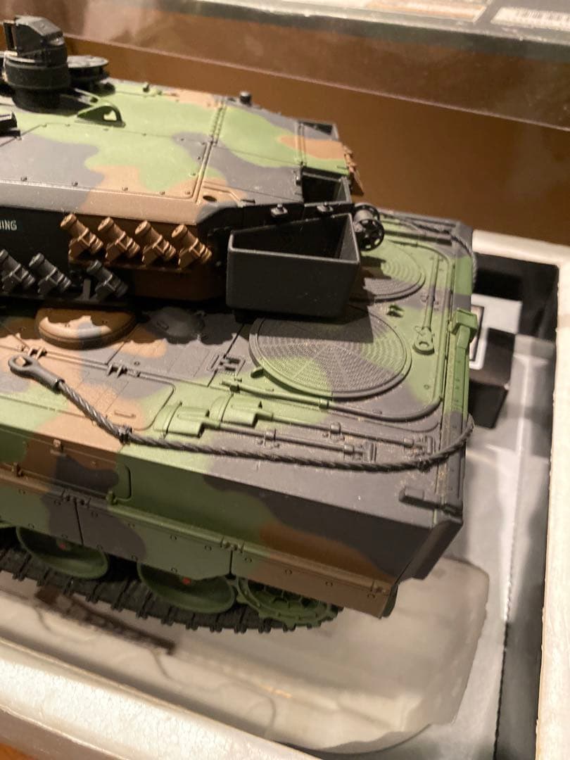 東京マルイ バトルタンク レオパルト2