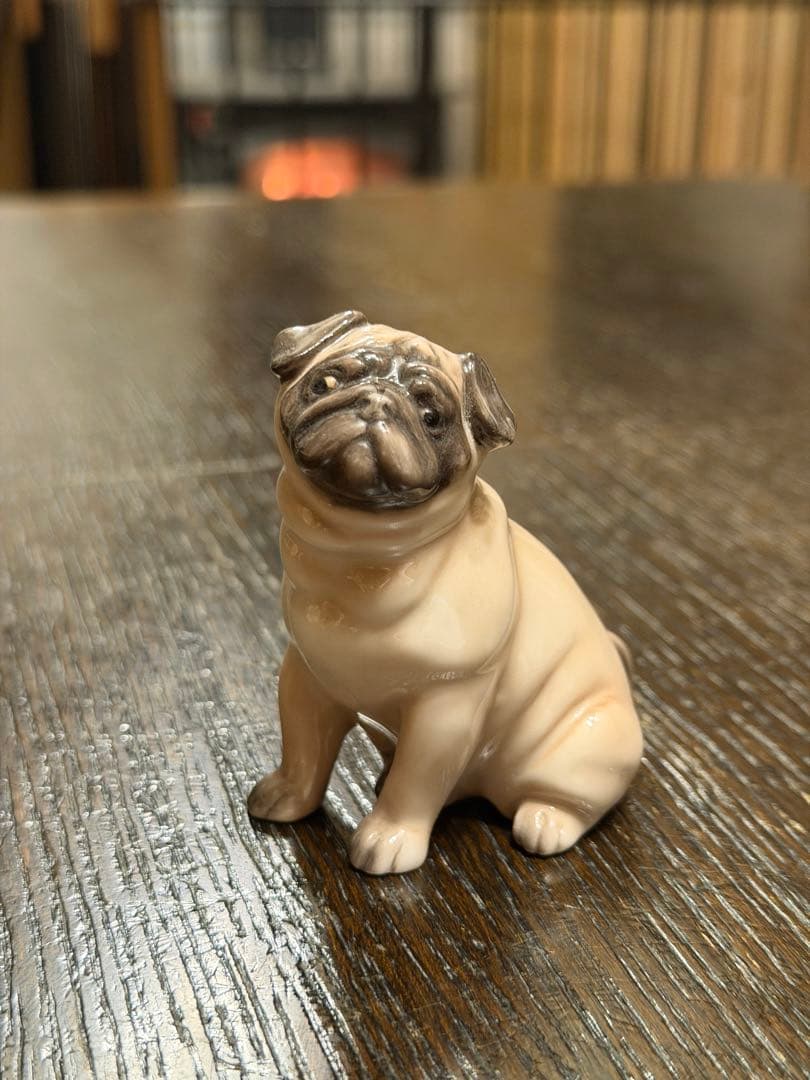 ロイヤルコペンハーゲン　フィギュリン パグ