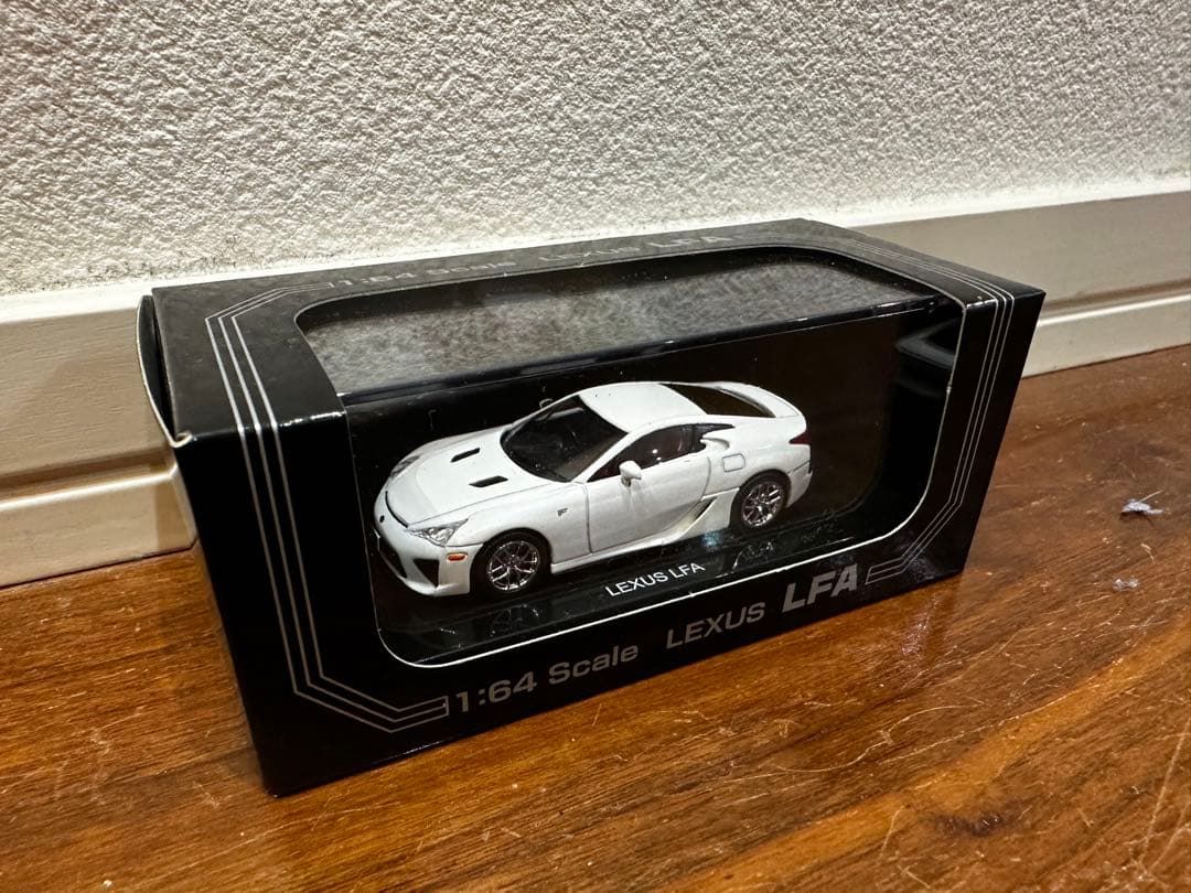 京商 1/64 レクサス LFA