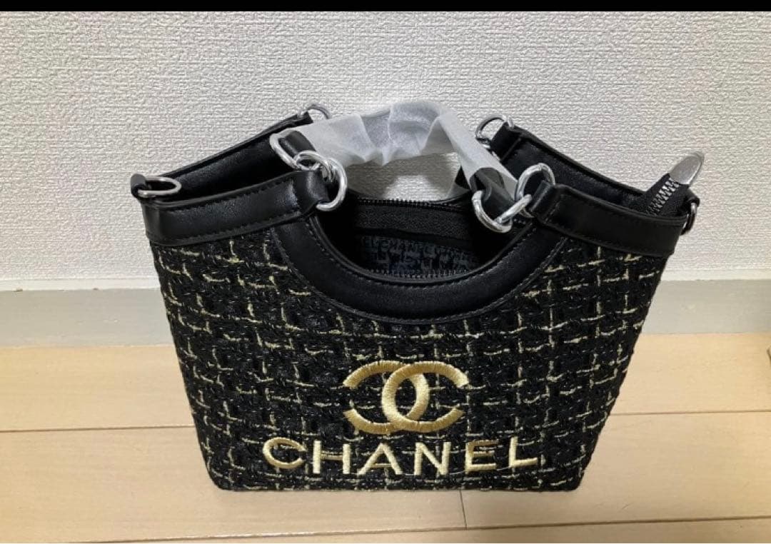 希少非売品　シャネルノベルティ　ツィードバック