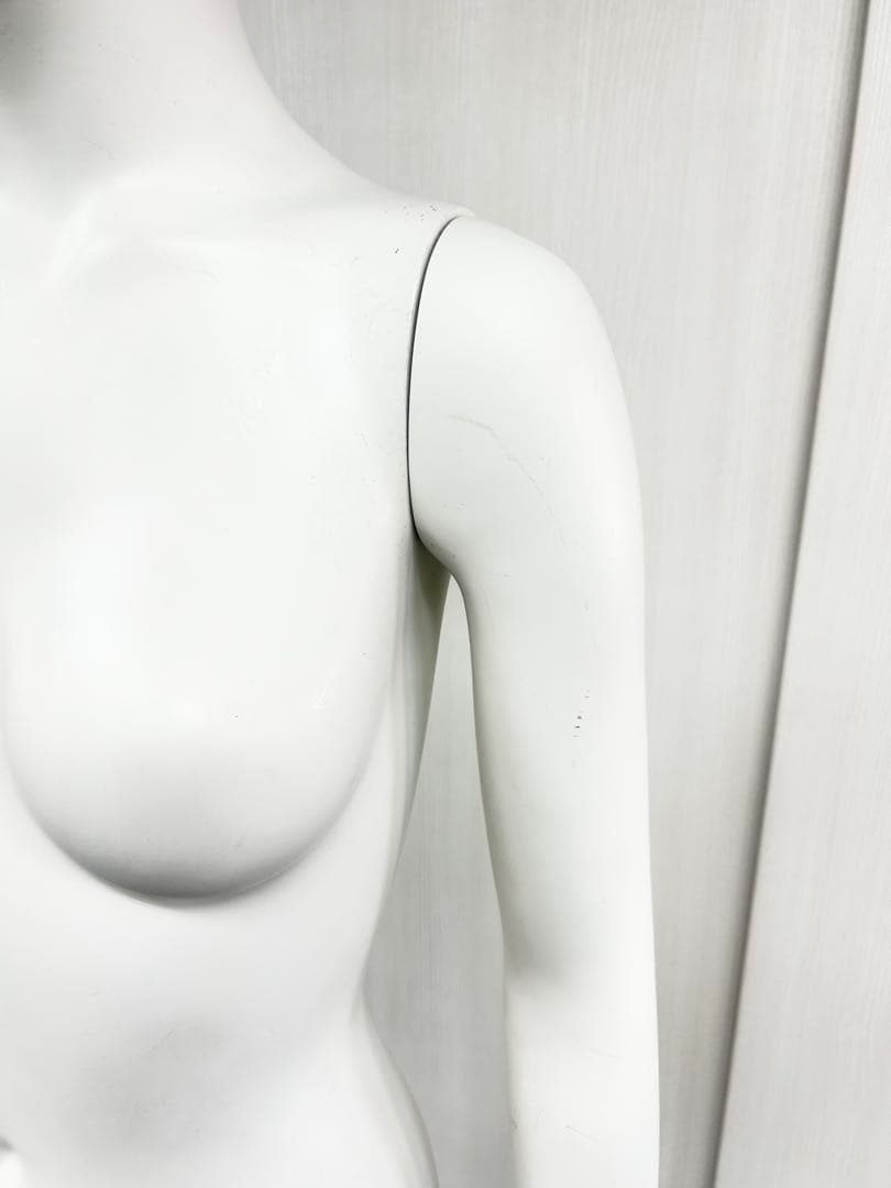 【超美品】 婦人全身マネキン ホワイト 腰受けベースあり