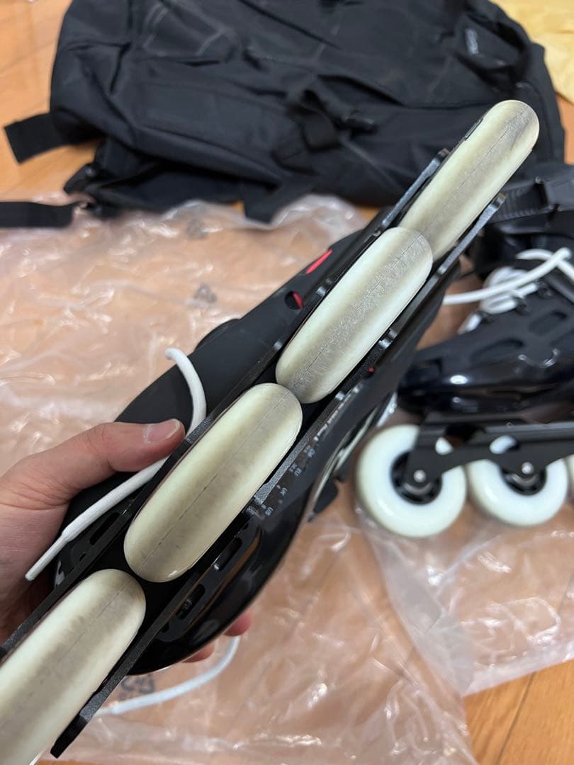ローラーブレイドと新品のリュック