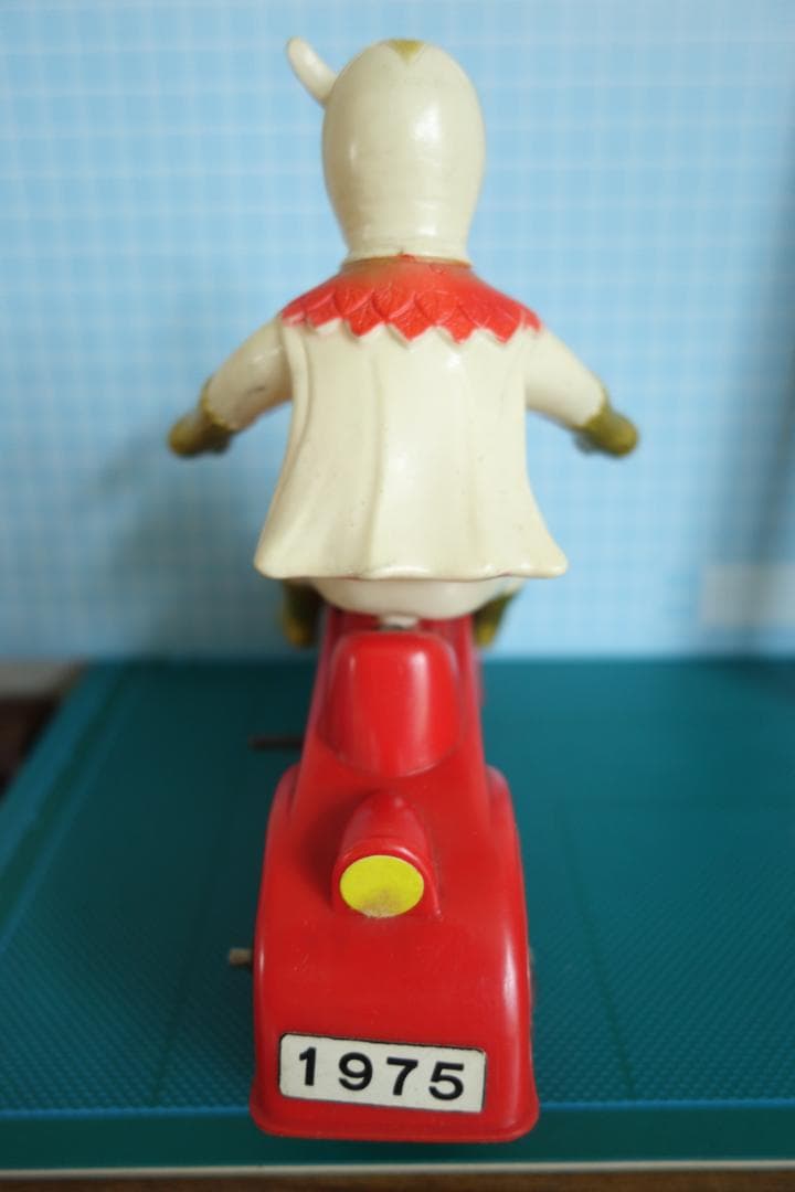 【訳アリ】※箱違い　昭和レトロ　正義のシンボルコンドールマン　バイク　マスダヤ