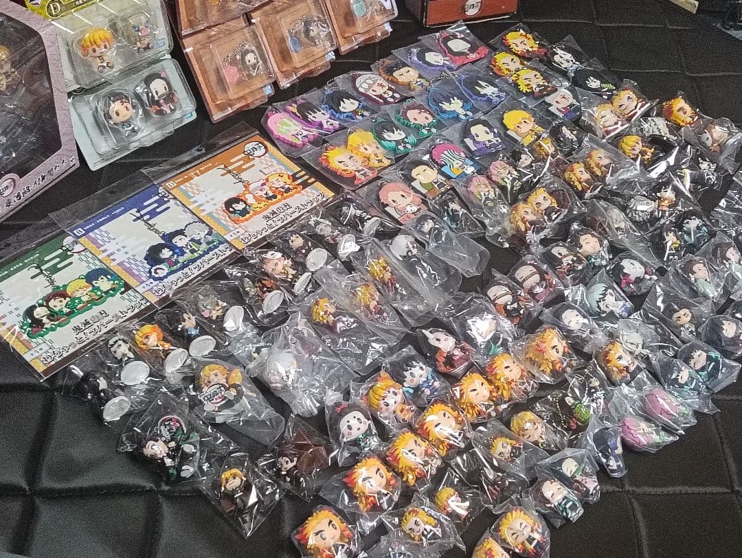鬼滅の刃 マスコットフィギュア ぬい クリアファイル等 まとめ売り