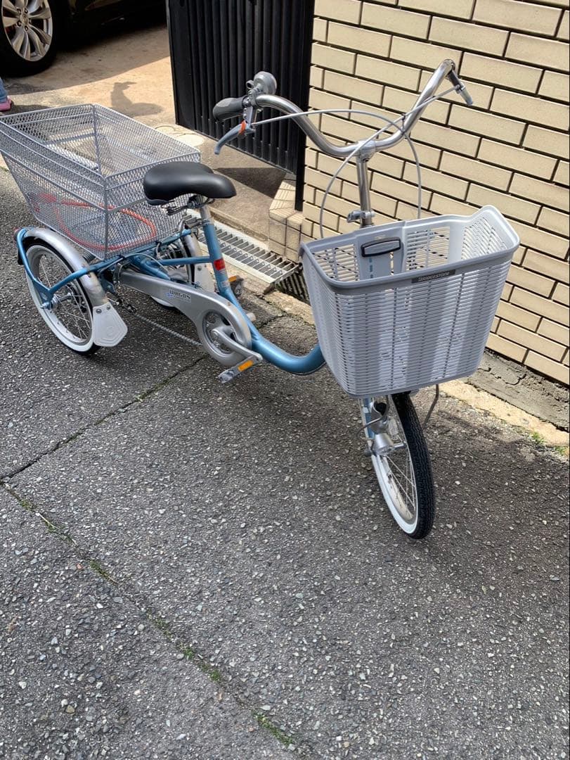トリトリ